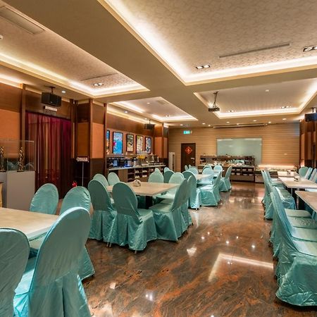 Fu Hsiang Hotel Yilan Exterior foto